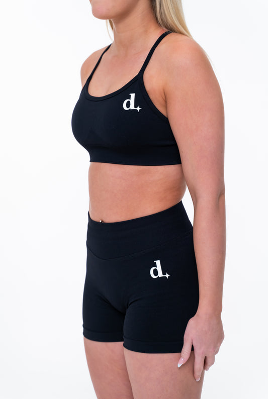 BLACK OG SCRUNCH SHORTS